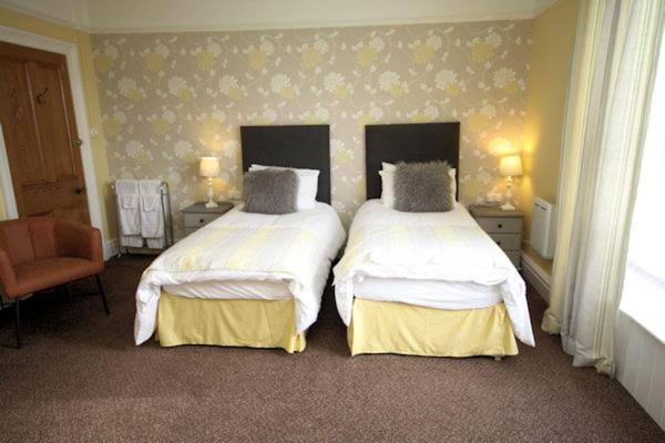 Leahurst Bed And Breakfast Тиуин Екстериор снимка