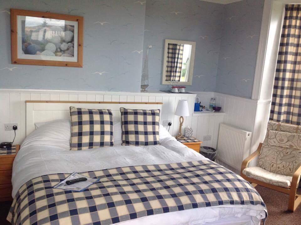 Leahurst Bed And Breakfast Тиуин Екстериор снимка